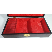 Chinees lak byouterie kistje